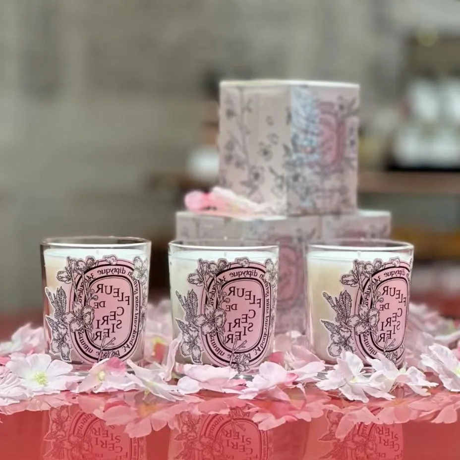 Bougie parfumée Sakura, diptyq - Home Fragrance Scented Candle avis et prix
